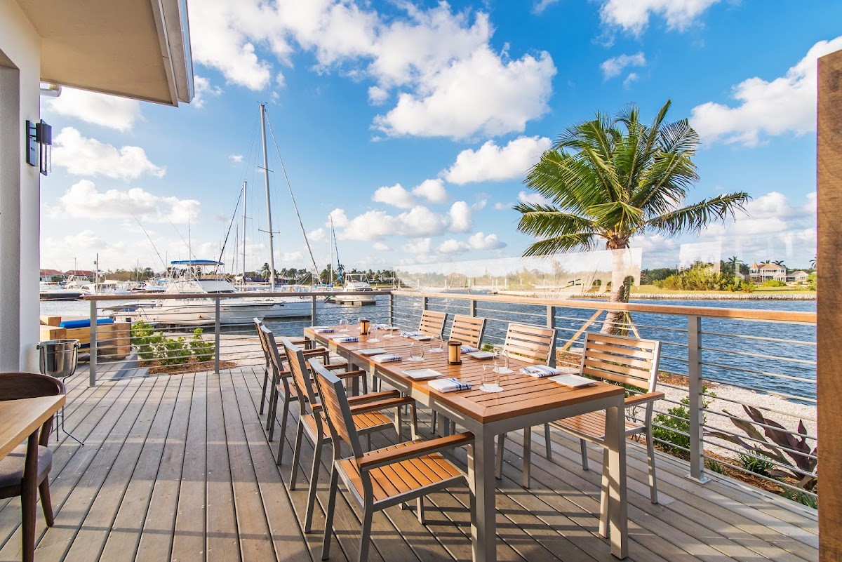 Bàcaro in cayman-islands