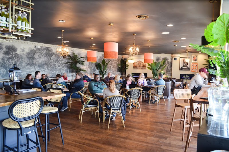 Socialite Cafe photo 3