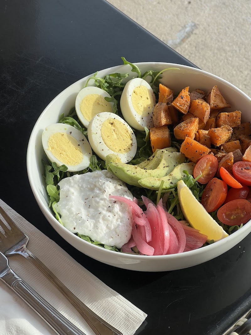 Socialite Cafe photo 2