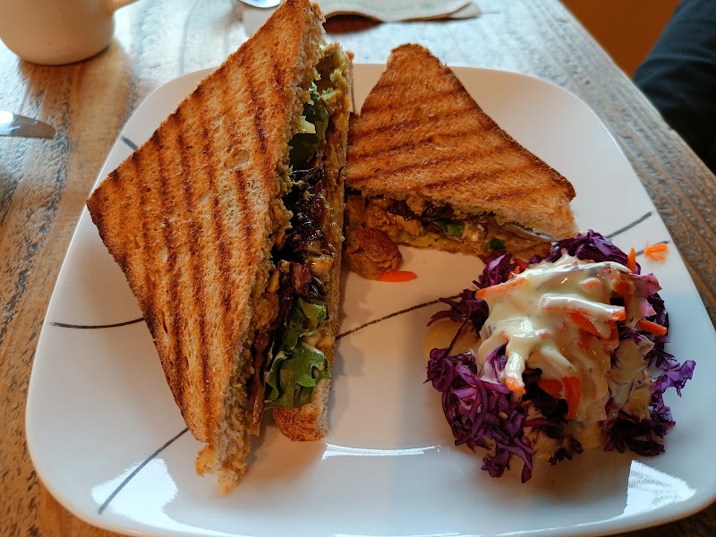 The Bee's Knees Cafe photo 4
