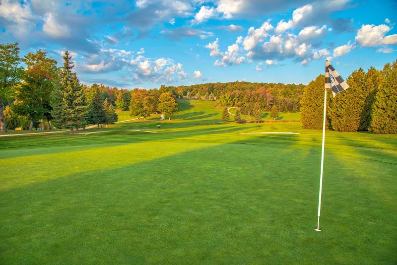 Duntroon Highlands Golf | Cafe | Trails | Retreat photo 2