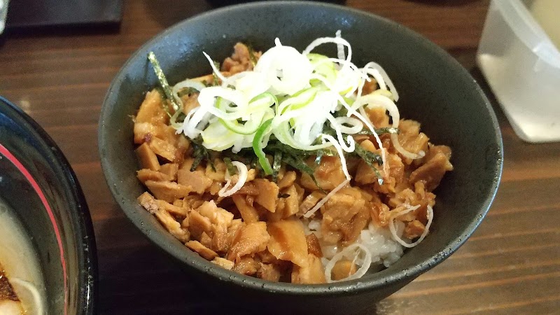 まるら・らーめん 木屋瀬店 写真5