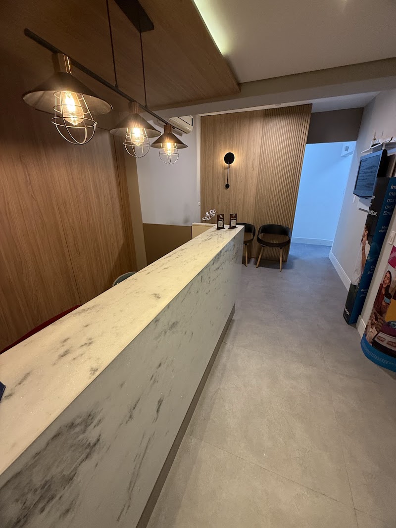 Dr Carlos Dias Dentista Curitiba - foto 3