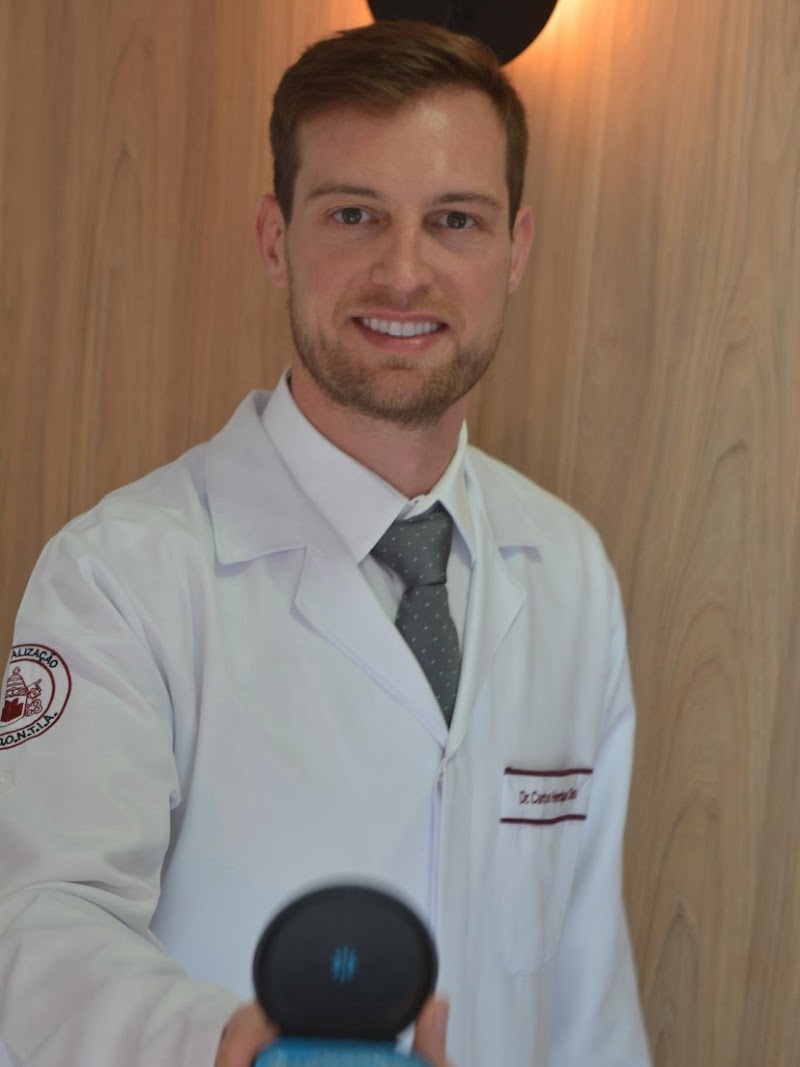 Dr Carlos Dias Dentista Curitiba