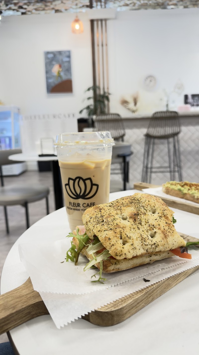 The Fleur Cafe photo 3