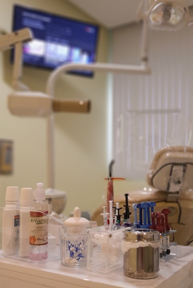 Consultório Odontológico Dra. Taís Franco - foto 3