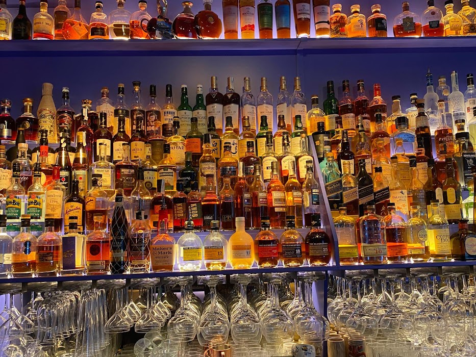 Gin Fizz Cocktail Bar fotoğraf 1