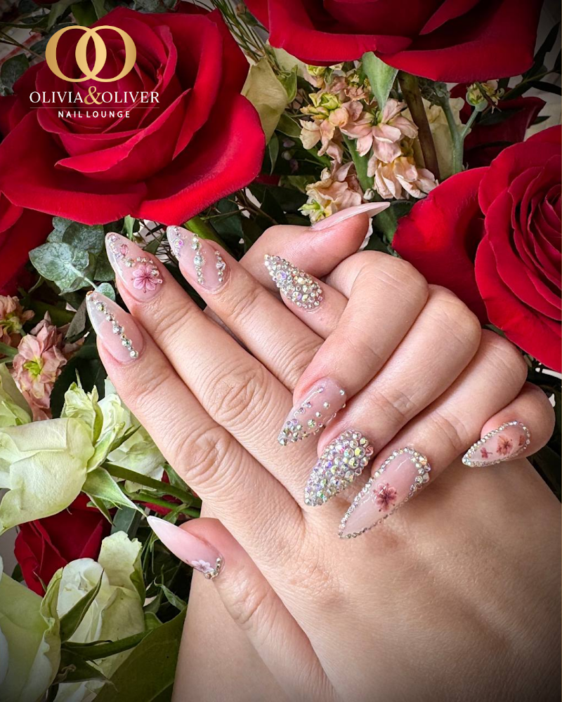 Olivia & Oliver Nail Lounge (at Brentwood)