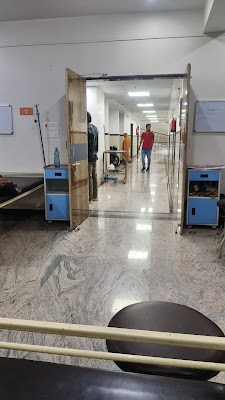 SN Sarraf Hospital - Image 2
