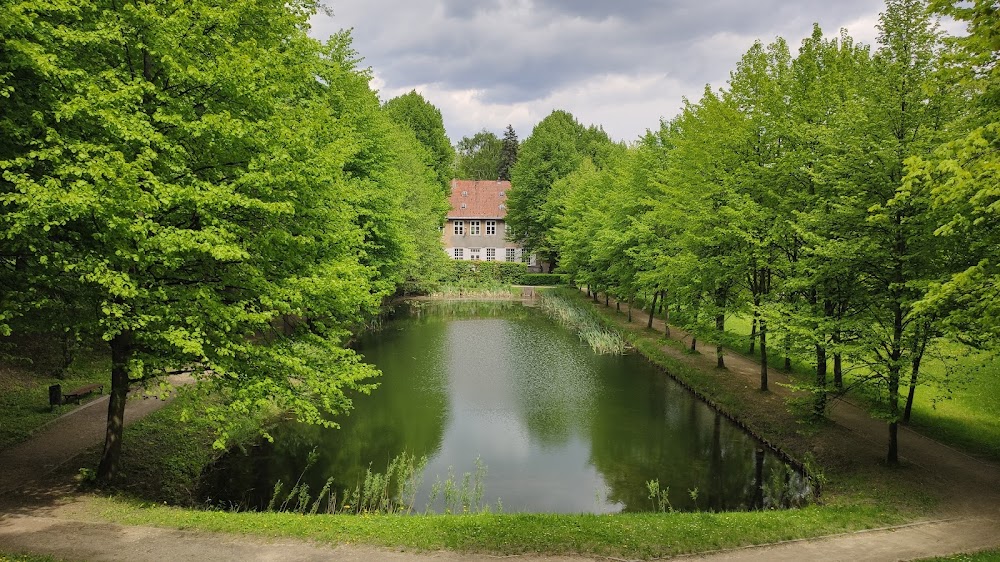 Park w Królewskiej Dolinie fotoğraf 1