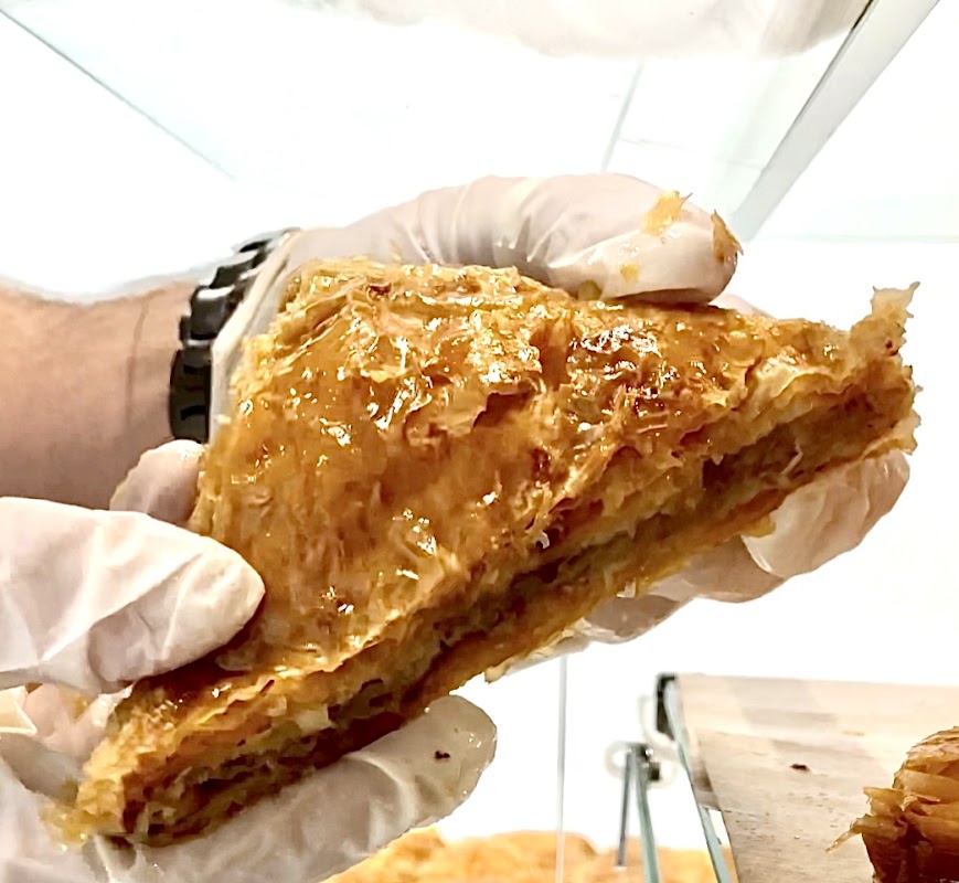 My Big Fat Greek Trailer photo 2