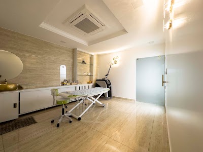 Dr Sridevi Esthetiques - Image 3