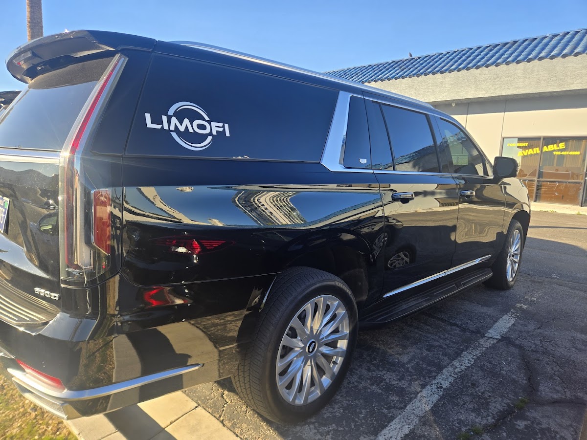LimoFi: Google Places image 1