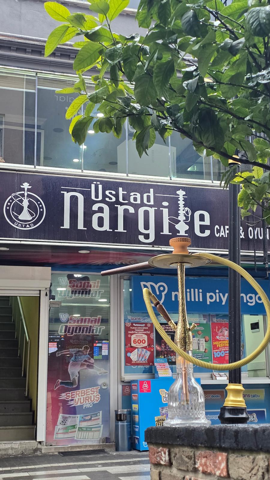 ÜSTAD CAFE NARGİLE & OYUN SALONU mekanı