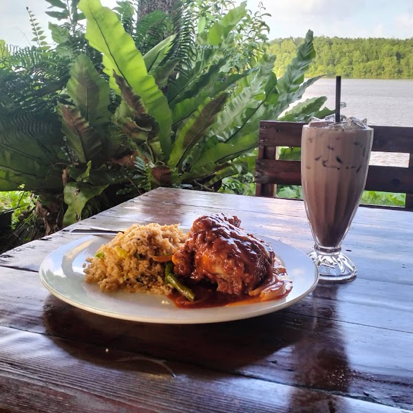 IzzBoo Restaurant - Photo 1