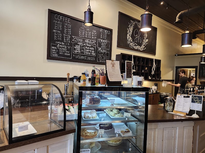 Guest House Coffee and Pastries photo 3