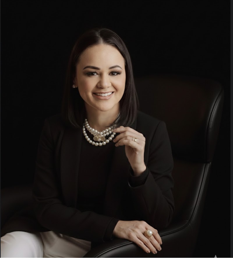 Dra. July Pinheiro - Sou Smile, Invisalign & Alinhadores em Belém-PA - foto 1