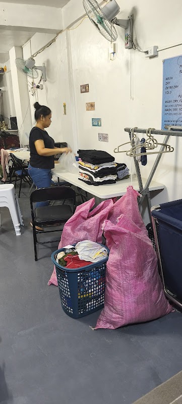 Pat's Laundry Shop