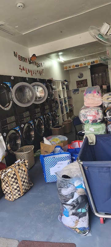 Pat's Laundry Shop