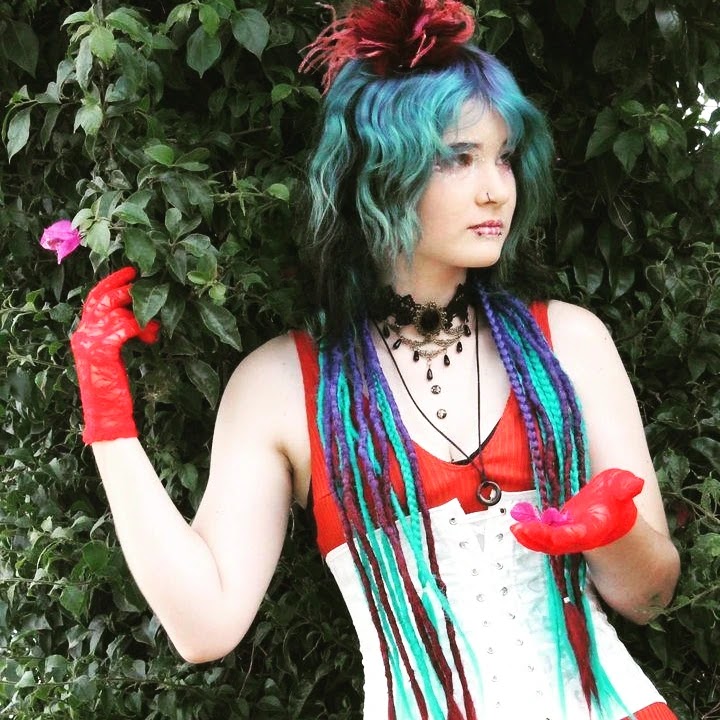 LunarMoonLokks photo 1