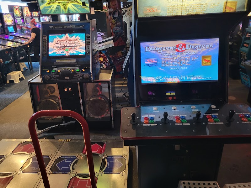 Let's Play Cafe photo 2