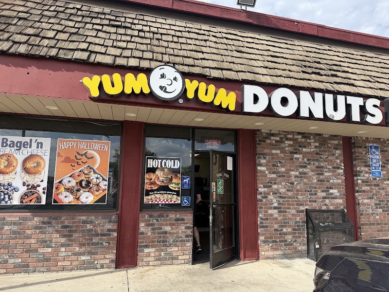 Yum Yum Donuts photo 1