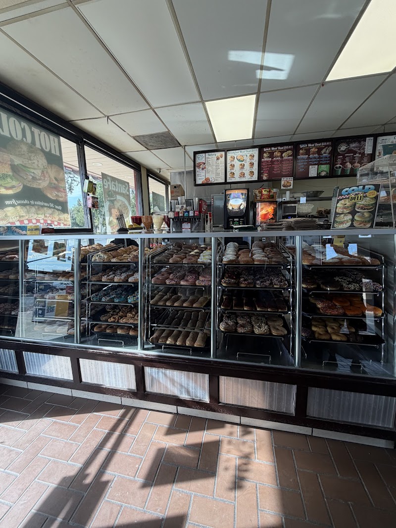 Yum Yum Donuts photo 3