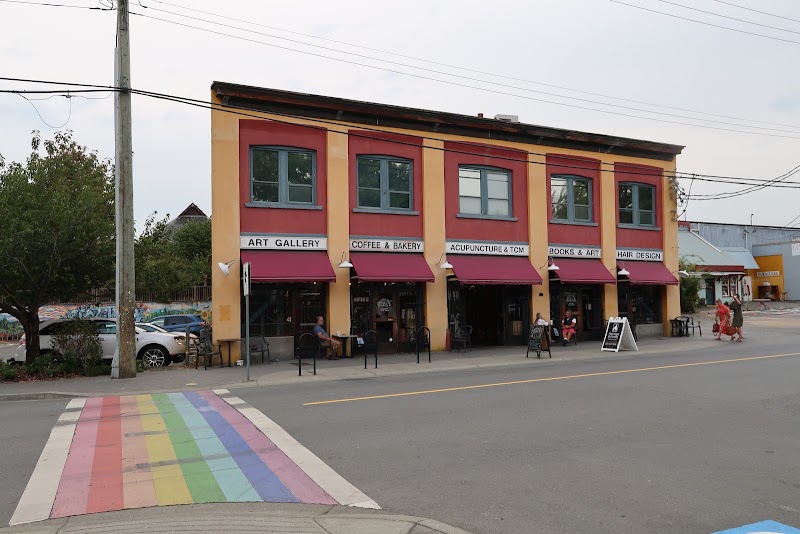 Duncan Garage Café & Bakery photo 4