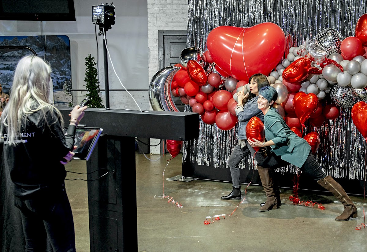 MiHi Entertainment: Google Places image 5