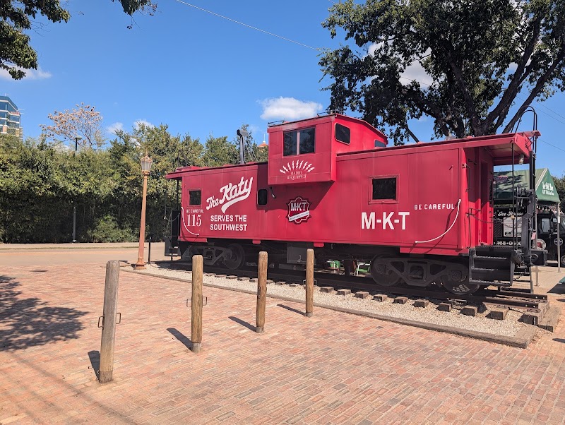 Katy Trail Ice House photo 4