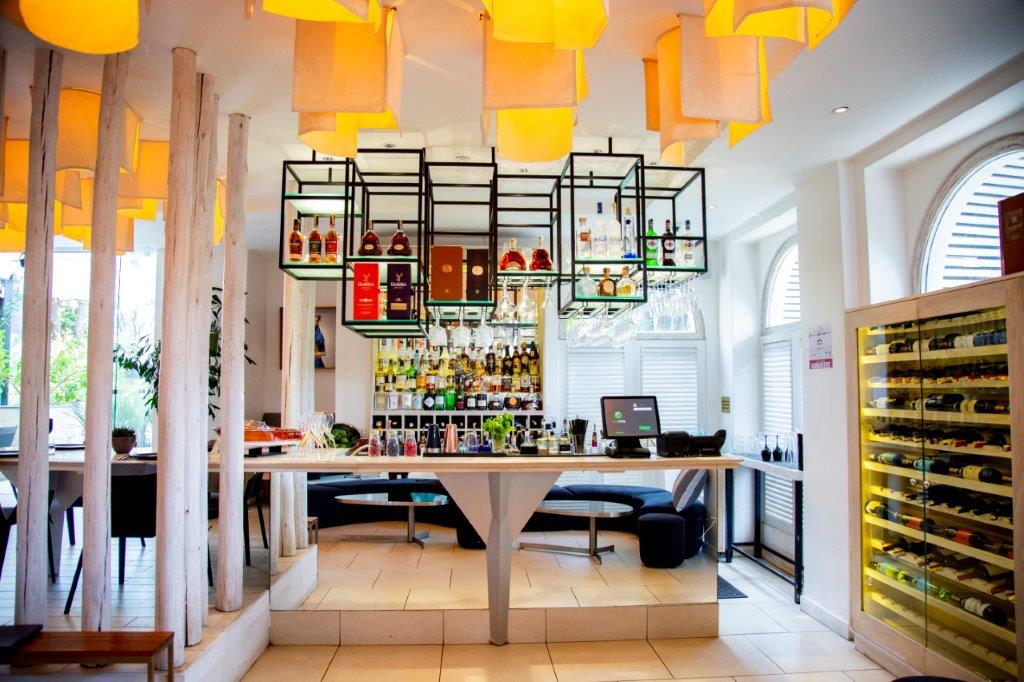 Mawimbi Seafood Restaurant in nairobi