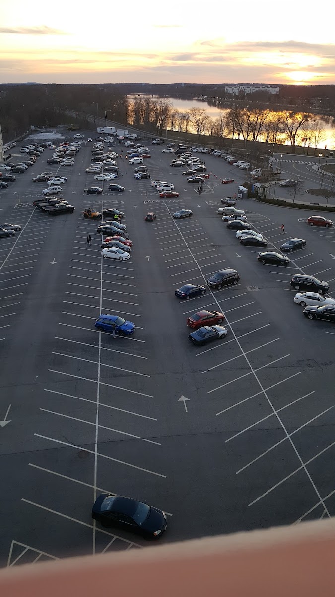 Riverview Suites UMass Lowell - Photo 10