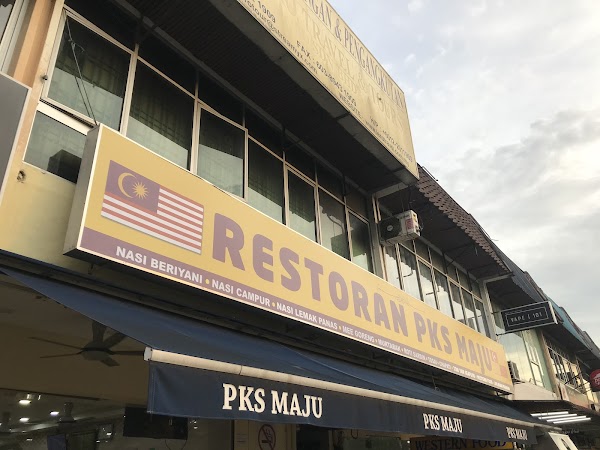 PKS Maju Restaurant