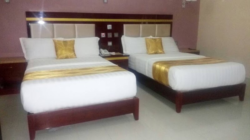 Milton Park Hotel and Resort photo 2