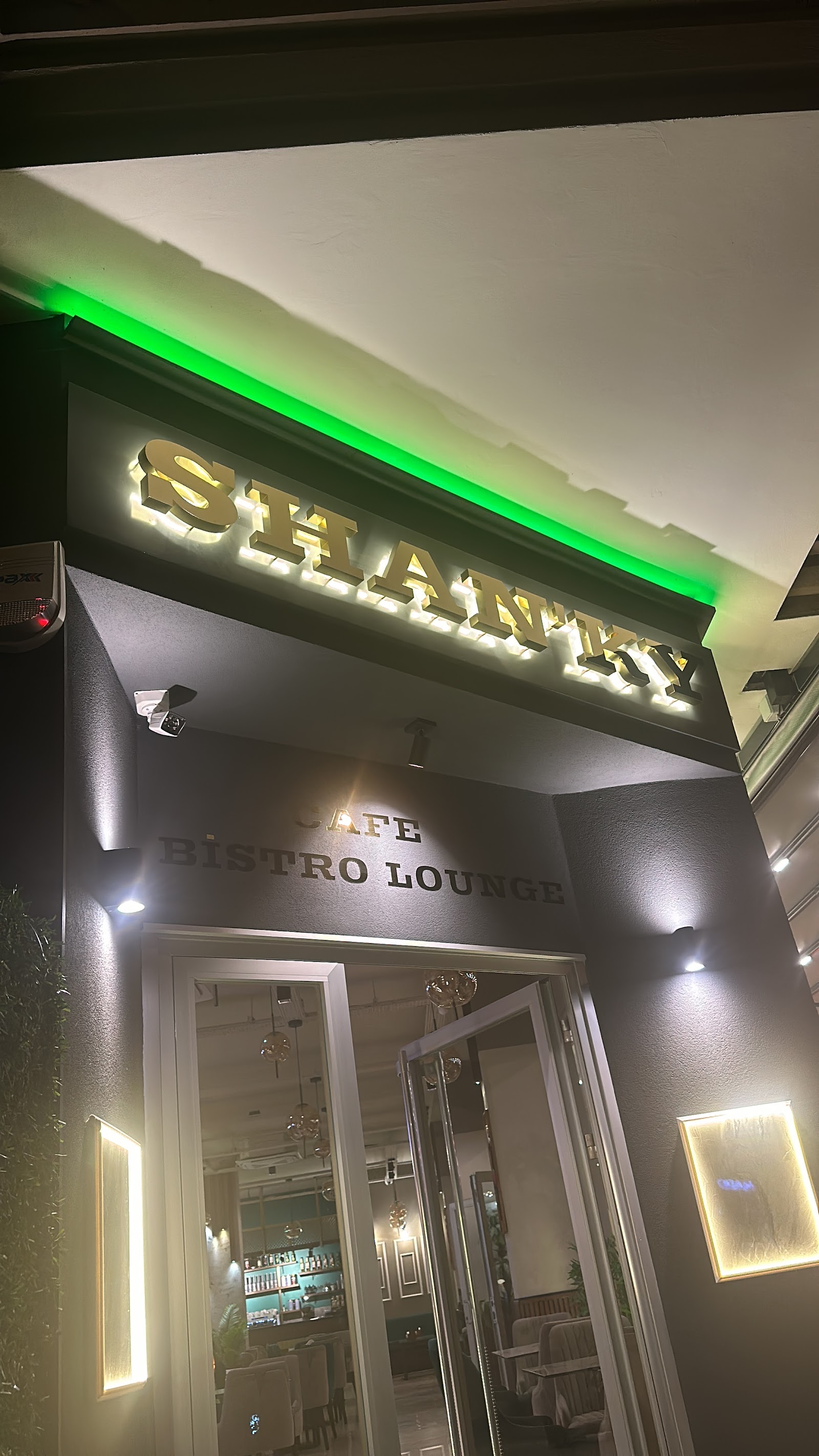 Shan-Ky Bistro Lounge mekanı