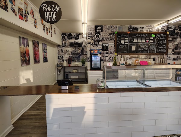 Photo by Juan Svencionis