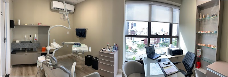 Dr. Luécio Melo - Implante Dentário - JP - foto 3