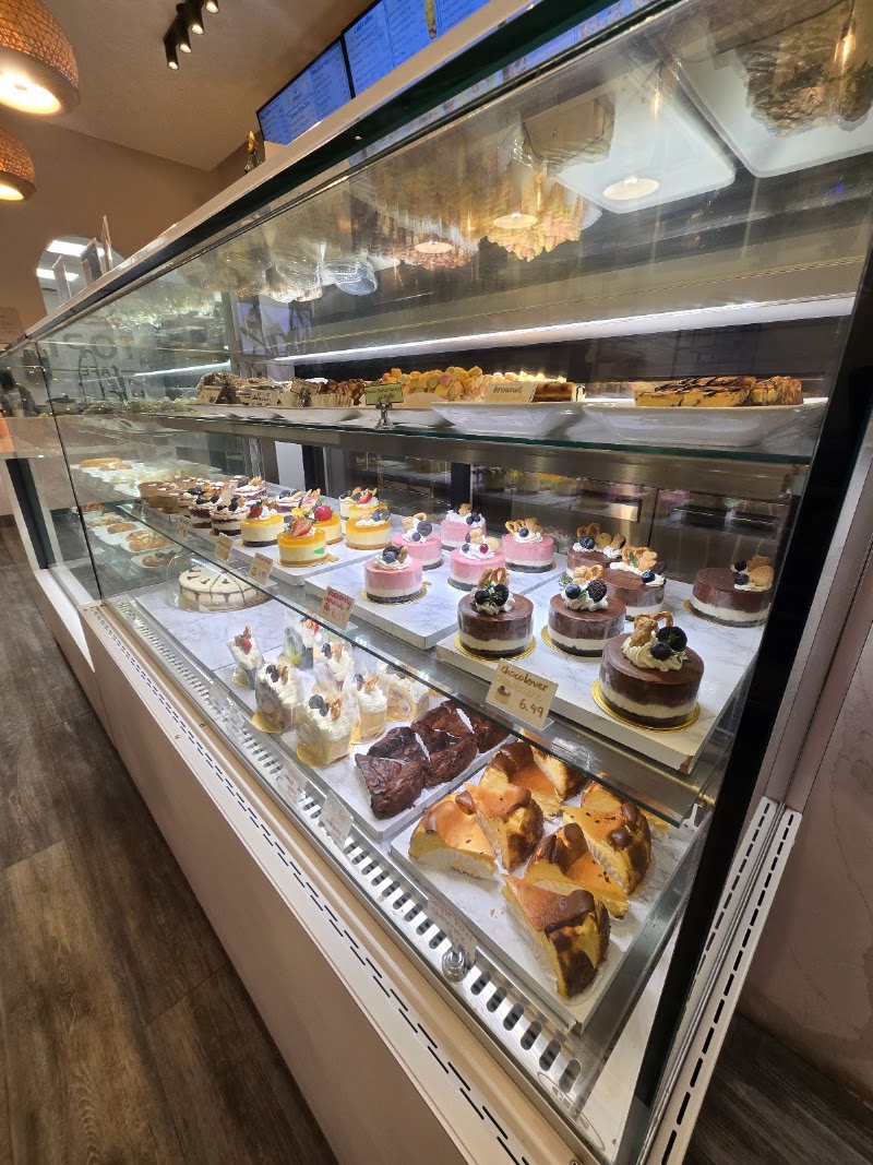 Utopia - Brewtopia Cafe and Bakery photo 3