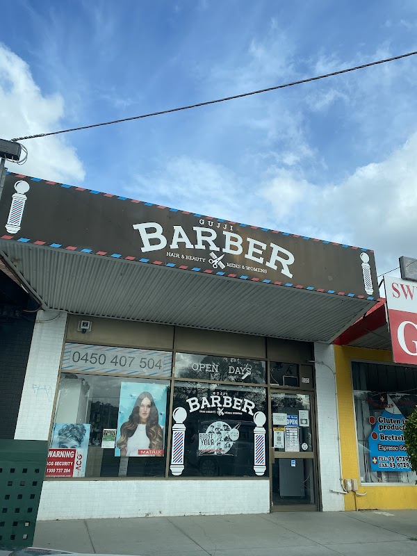 Gujji Barber photo 1