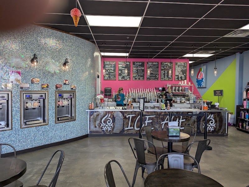 Ice Age Frozen Yogurt & Coffee photo 4