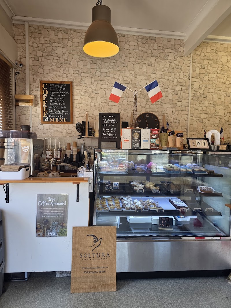 Watch Your Fingers Patisserie photo 6