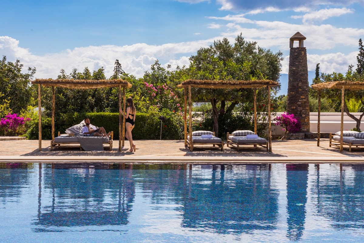 Minos Beach Art Hotel — 4
