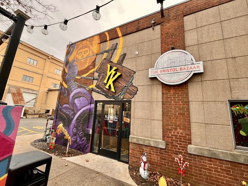 Yellow King Bristol photo 4