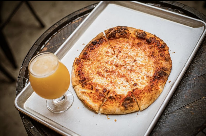 Yellow King Bristol photo 2