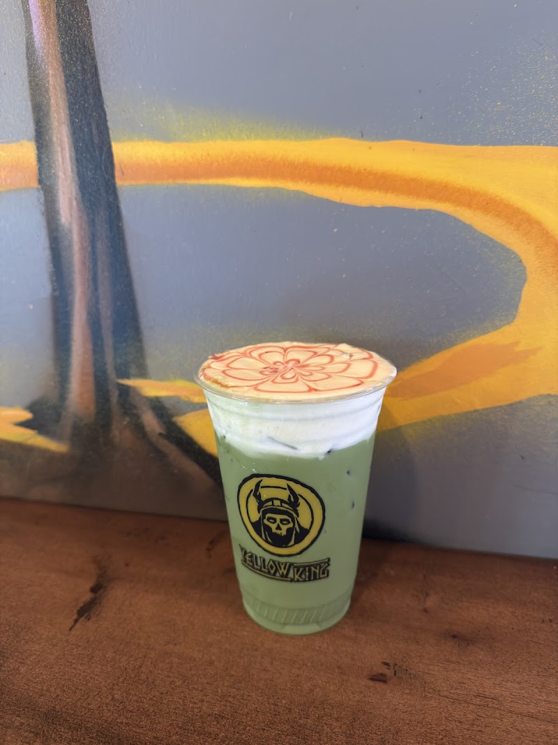 Yellow King Bristol photo 3