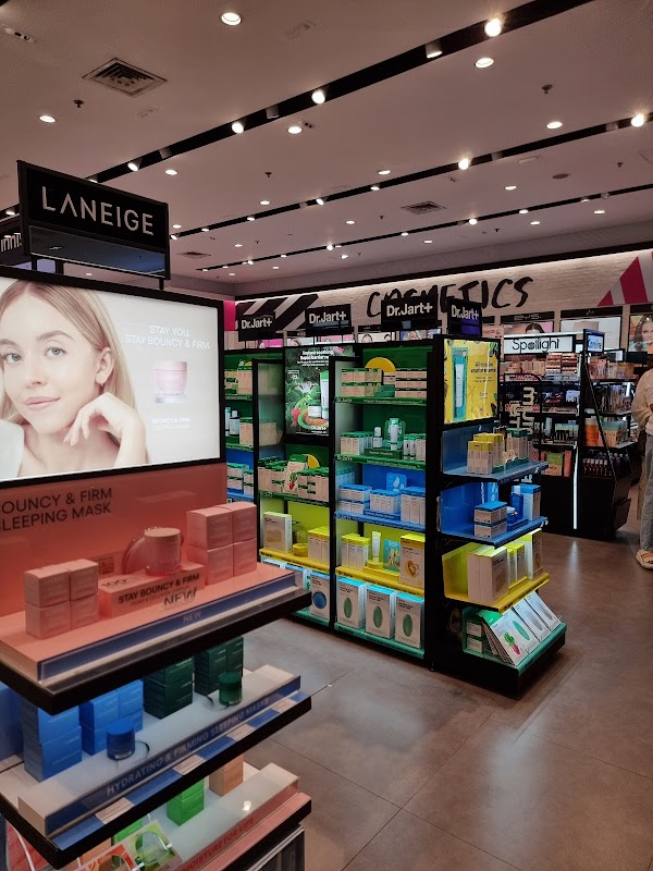 WATSONS SM AURA PREMIER
