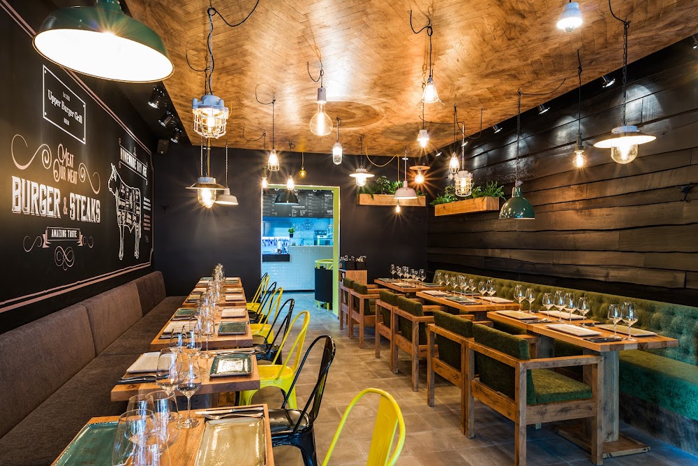 Upper Burger Grill fotoğraf 1