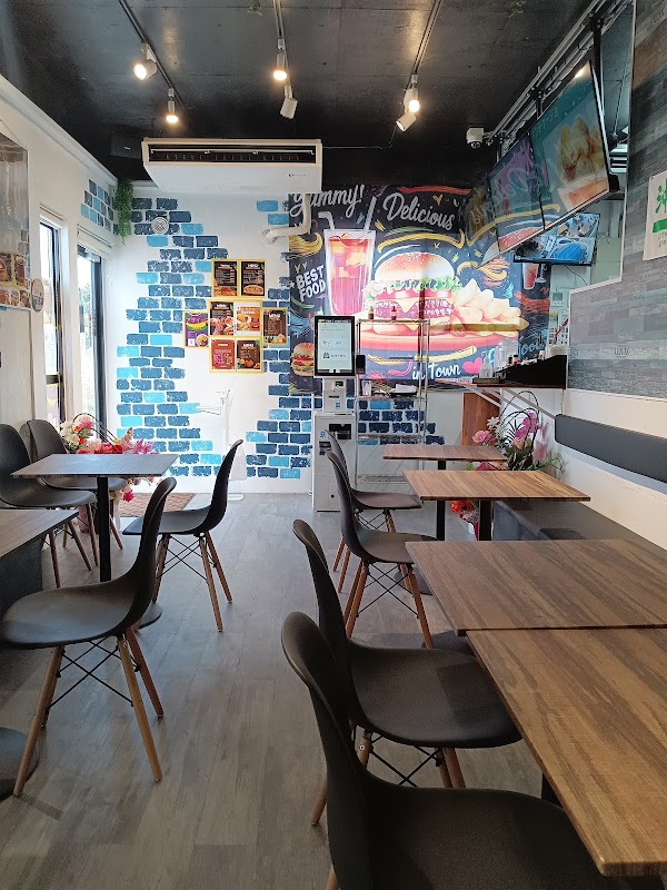 がちまやー Burger & caffe