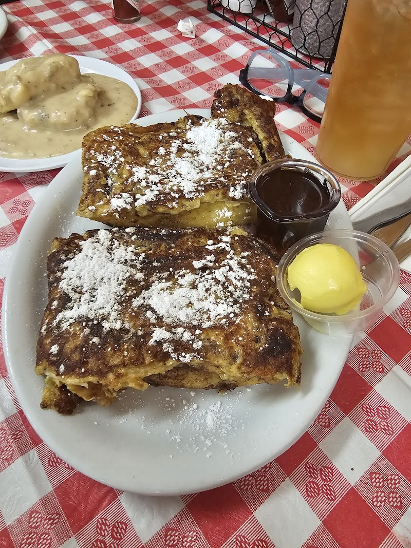 Flo's Country Cafe photo 2