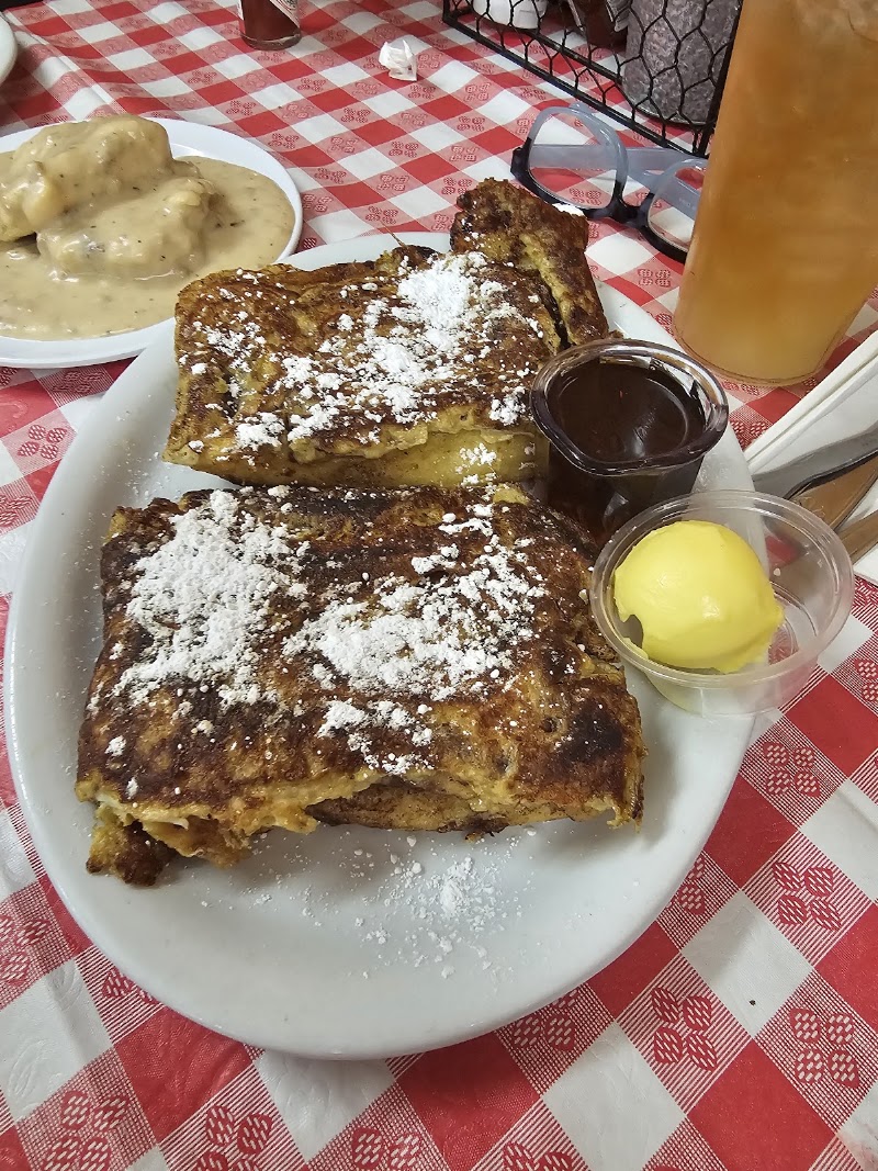 Flo's Country Cafe photo 2